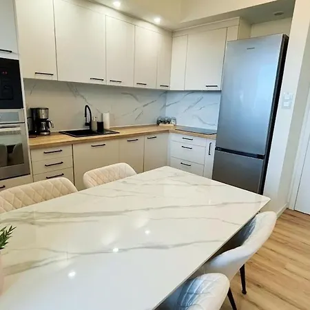 公寓 Proventa Homes - Ochota I Parking